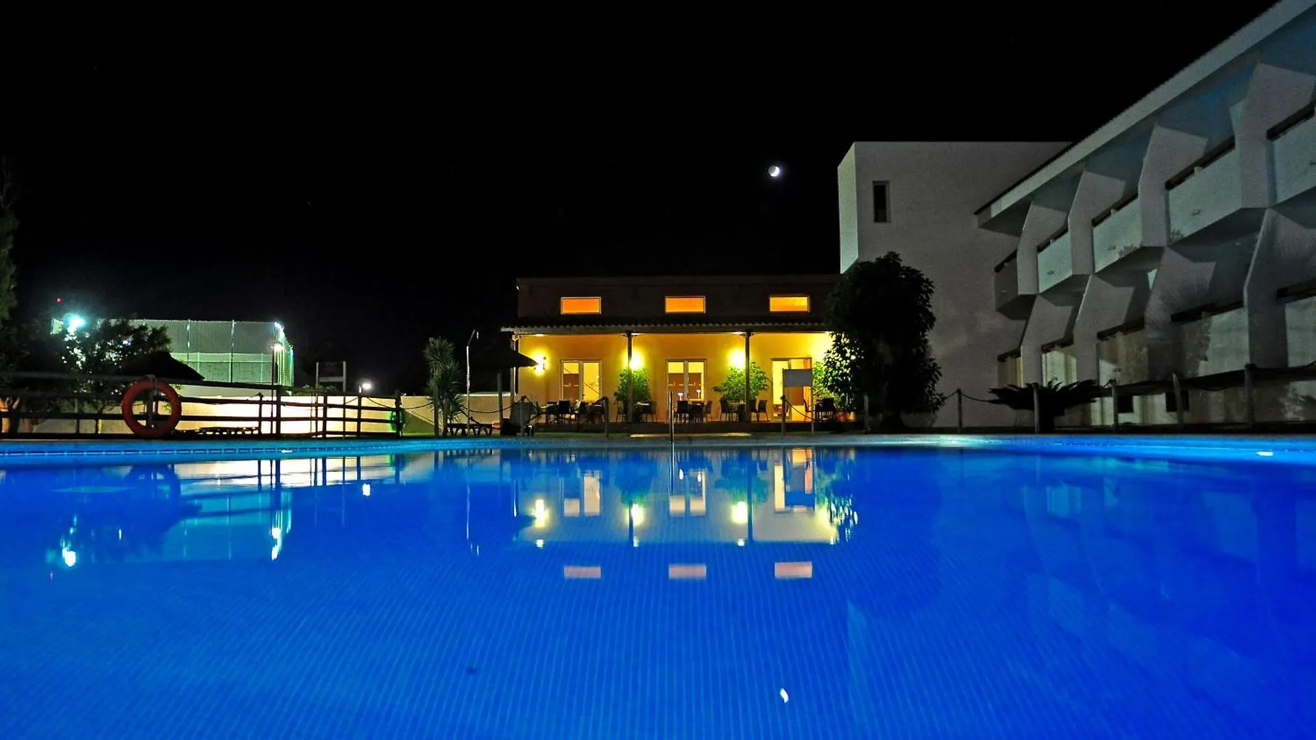 Hotel Pradillo Conil Conil De La Frontera 3*,  España